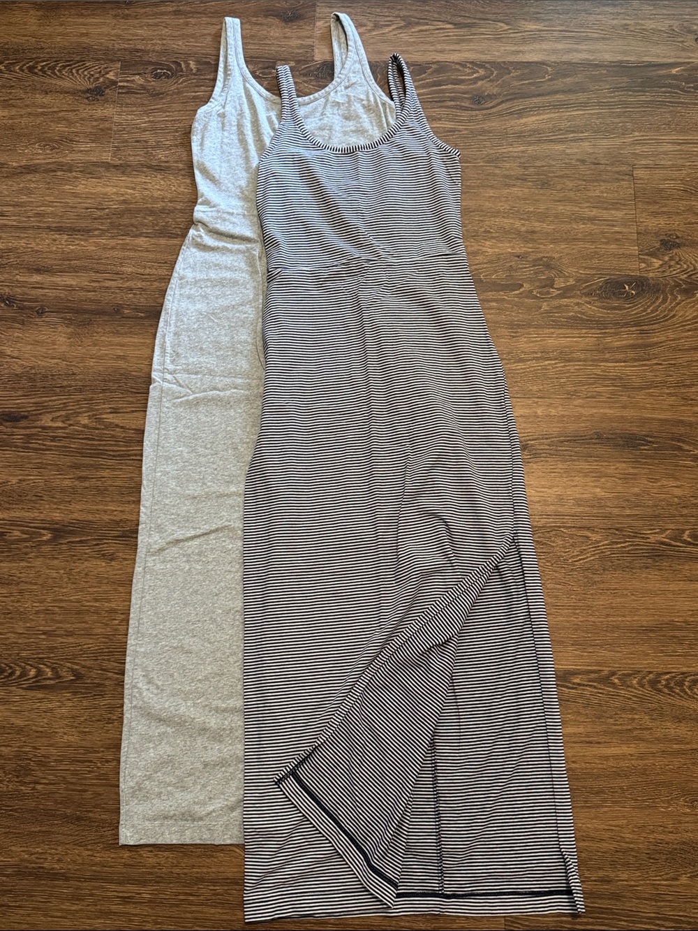 Gap set of two Women’s Grey Striped Scoop Neck Maxi Dress